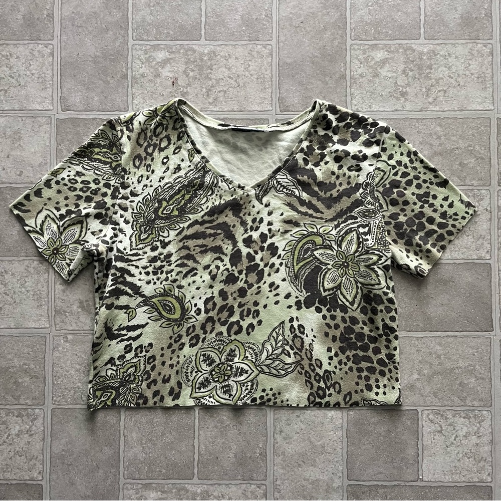 Y2K green crop top tshirt paisley cheetah leopard print womens small